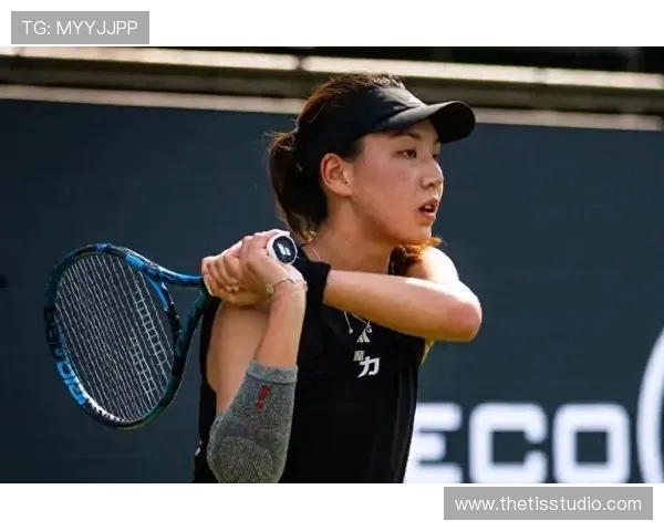 王欣瑜再战高芙:草地复仇战一触即发 王欣瑜再战高芙:草地复仇战一触即发